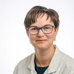 dr. Helen Franckx