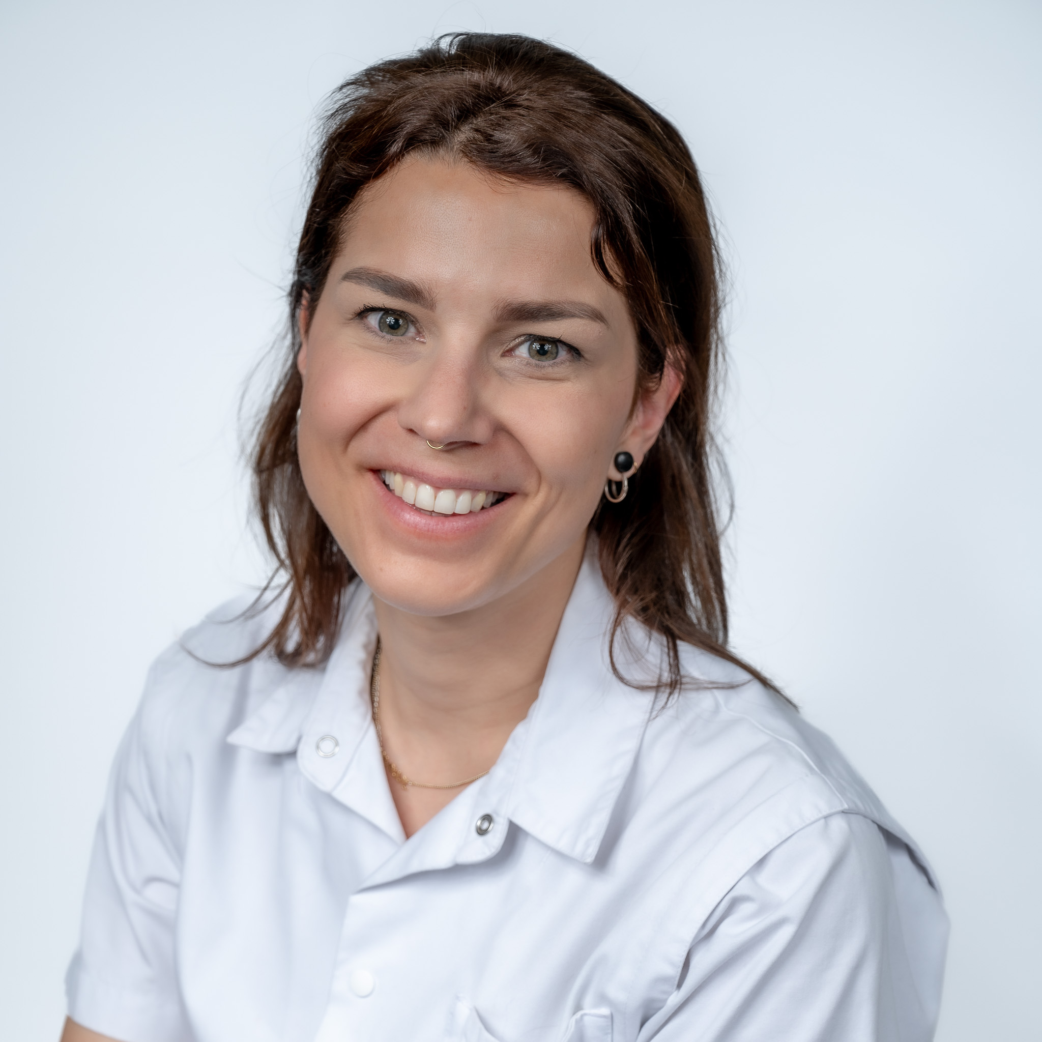 dr. Magali Surmont